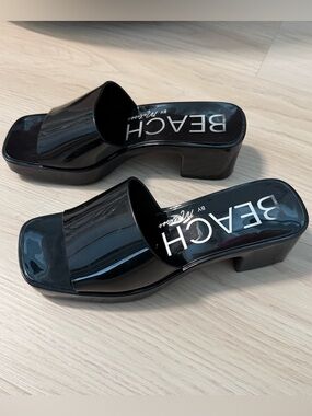 BEACH by Matisse Black Patent Slide Mules
